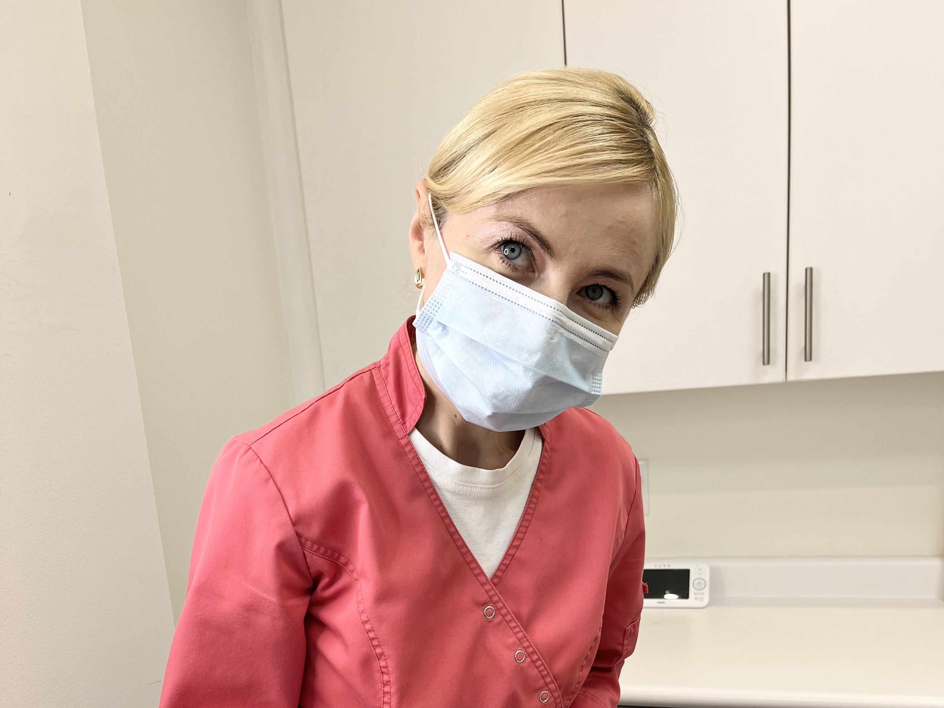MedVSpa medical esthetician Toronto medical esthetitian preparing for the consultation